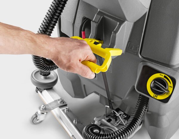 Lavadora e Secadora de Piso Karcher BD 50/50 (Bateria Lithium) - Image 6